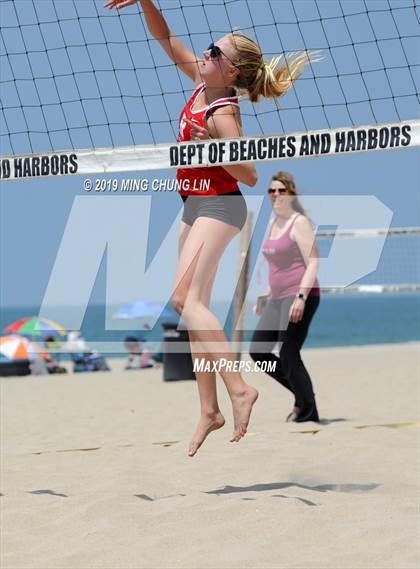 Thumbnail 3 in Redondo Union vs. Laguna Beach (IBVL Southern Pacific Quarterfinal) photogallery.