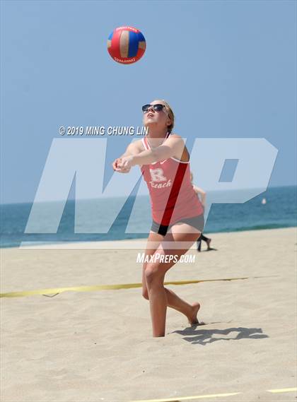 Thumbnail 2 in Redondo Union vs. Laguna Beach (IBVL Southern Pacific Quarterfinal) photogallery.