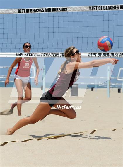 Thumbnail 3 in Redondo Union vs. Laguna Beach (IBVL Southern Pacific Quarterfinal) photogallery.