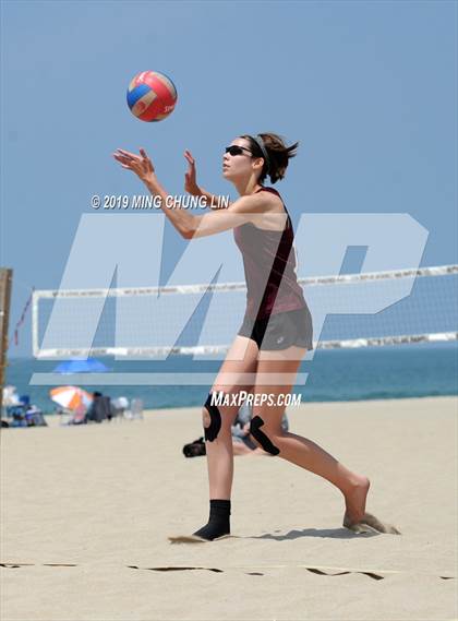 Thumbnail 2 in Redondo Union vs. Laguna Beach (IBVL Southern Pacific Quarterfinal) photogallery.