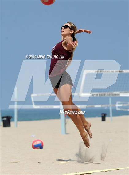 Thumbnail 3 in Redondo Union vs. Laguna Beach (IBVL Southern Pacific Quarterfinal) photogallery.