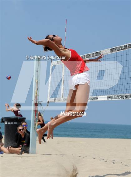 Thumbnail 1 in Redondo Union vs. Laguna Beach (IBVL Southern Pacific Quarterfinal) photogallery.
