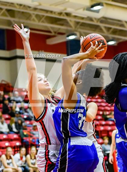 Thumbnail 3 in Robinson @ Lorena photogallery.