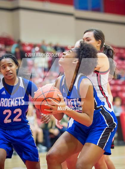 Thumbnail 3 in Robinson @ Lorena photogallery.