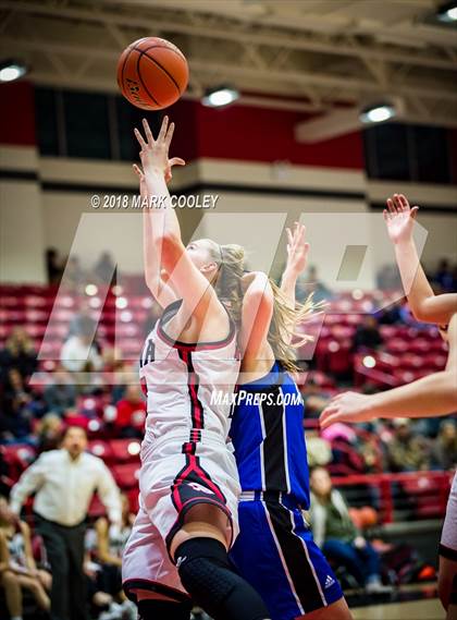 Thumbnail 3 in Robinson @ Lorena photogallery.