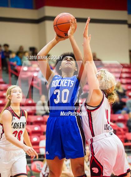 Thumbnail 2 in Robinson @ Lorena photogallery.