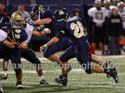Thumbnail 3 in Ramsey vs. River Dell (NJSIAA Public North 1 Group 2 Final) photogallery.