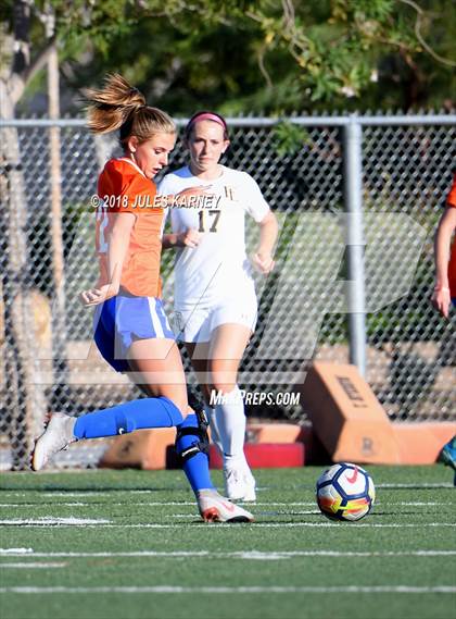 Thumbnail 3 in Faith Lutheran vs Bishop Gorman photogallery.