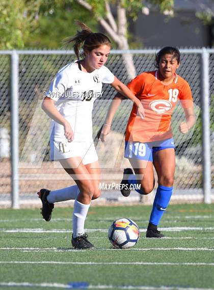 Thumbnail 2 in Faith Lutheran vs Bishop Gorman photogallery.