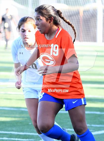 Thumbnail 3 in Faith Lutheran vs Bishop Gorman photogallery.