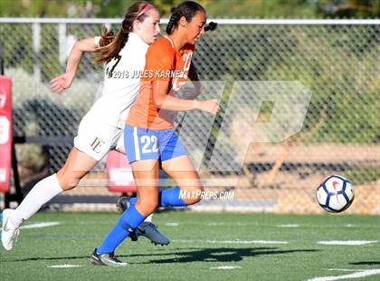 Thumbnail 1 in Faith Lutheran vs Bishop Gorman photogallery.