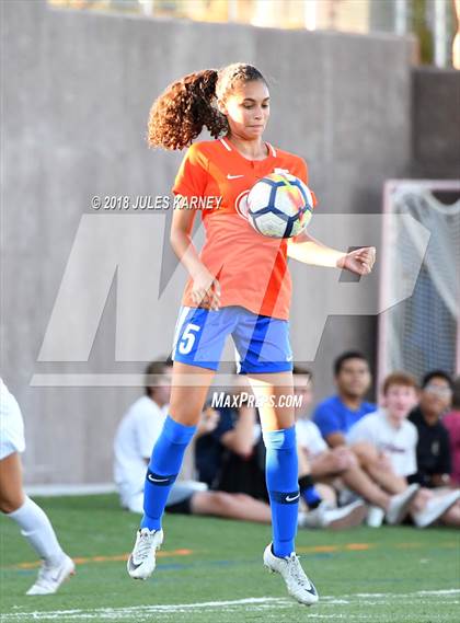 Thumbnail 1 in Faith Lutheran vs Bishop Gorman photogallery.