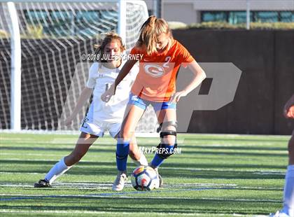 Thumbnail 2 in Faith Lutheran vs Bishop Gorman photogallery.