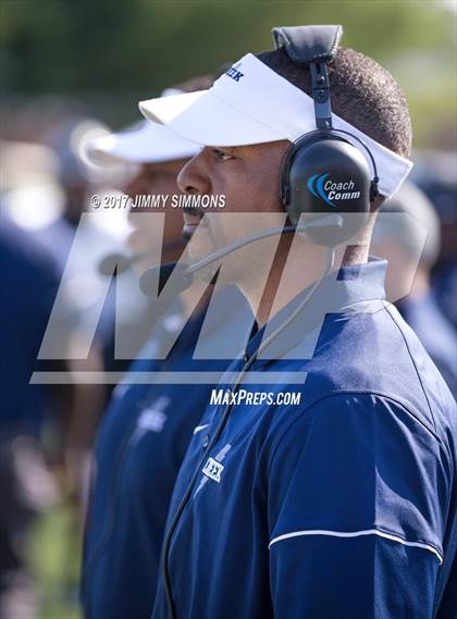 Thumbnail 3 in Timber Creek Regional vs. Belleville West photogallery.
