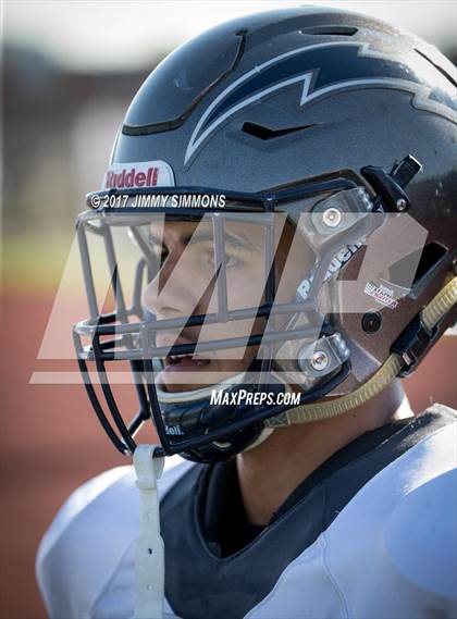 Thumbnail 1 in Timber Creek Regional vs. Belleville West photogallery.