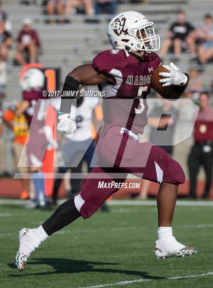Thumbnail 2 in Timber Creek Regional vs. Belleville West photogallery.