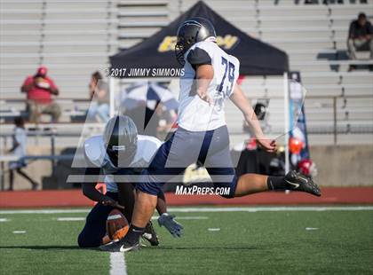 Thumbnail 2 in Timber Creek Regional vs. Belleville West photogallery.