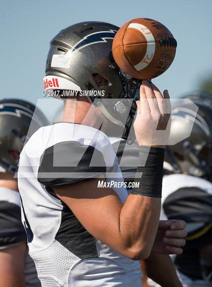 Thumbnail 2 in Timber Creek Regional vs. Belleville West photogallery.