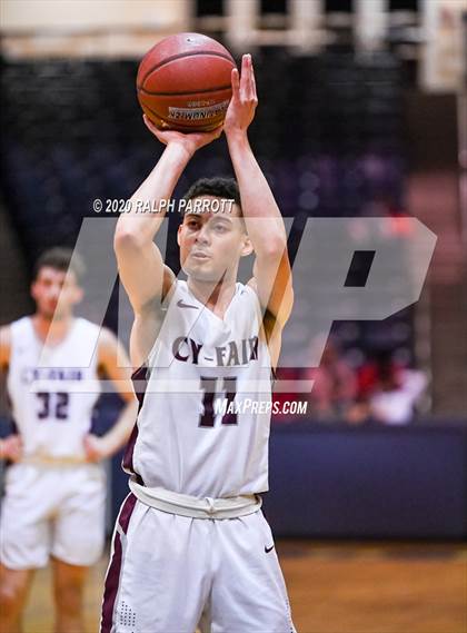 Thumbnail 3 in Fort Bend Travis vs. Cy-Fair (UIL 6A Area Playoff) photogallery.