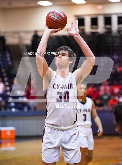 Thumbnail 2 in Fort Bend Travis vs. Cy-Fair (UIL 6A Area Playoff) photogallery.