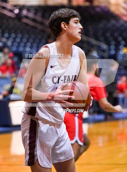 Thumbnail 3 in Fort Bend Travis vs. Cy-Fair (UIL 6A Area Playoff) photogallery.
