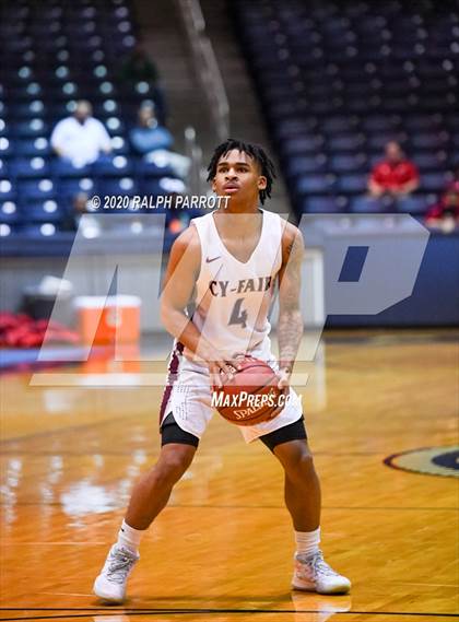 Thumbnail 2 in Fort Bend Travis vs. Cy-Fair (UIL 6A Area Playoff) photogallery.