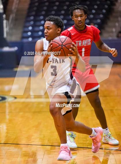 Thumbnail 1 in Fort Bend Travis vs. Cy-Fair (UIL 6A Area Playoff) photogallery.