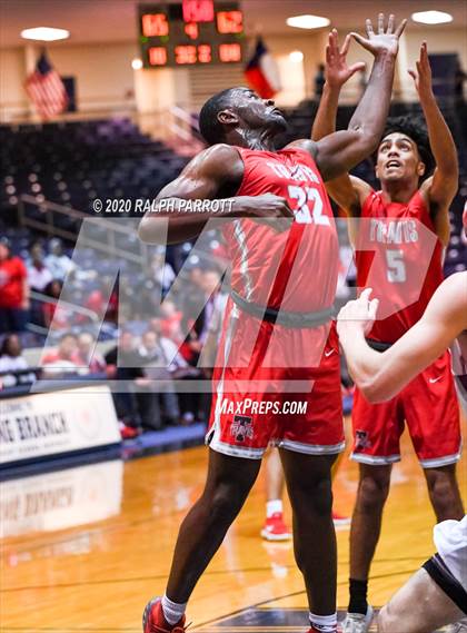 Thumbnail 2 in Fort Bend Travis vs. Cy-Fair (UIL 6A Area Playoff) photogallery.