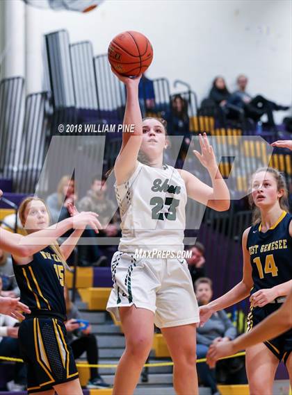 Thumbnail 3 in West Genesee vs. Shenendehowa (Amsterdam Holiday College Showcase) photogallery.