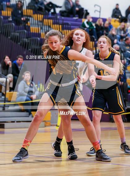 Thumbnail 2 in West Genesee vs. Shenendehowa (Amsterdam Holiday College Showcase) photogallery.