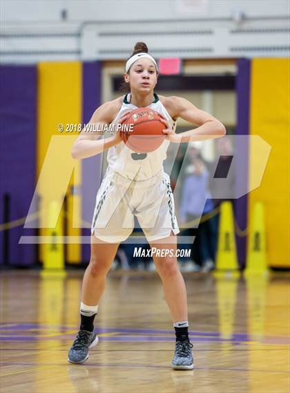 Thumbnail 3 in West Genesee vs. Shenendehowa (Amsterdam Holiday College Showcase) photogallery.