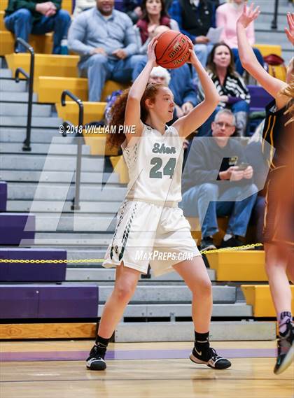 Thumbnail 1 in West Genesee vs. Shenendehowa (Amsterdam Holiday College Showcase) photogallery.