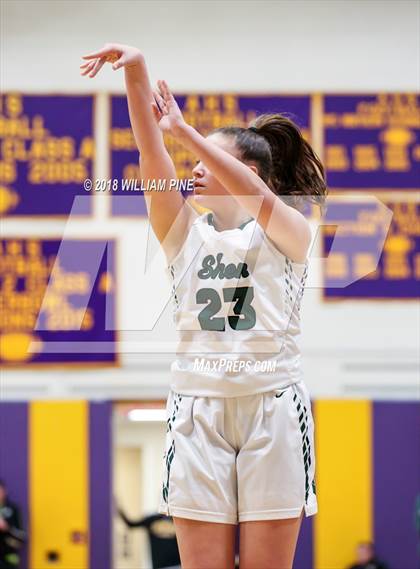 Thumbnail 1 in West Genesee vs. Shenendehowa (Amsterdam Holiday College Showcase) photogallery.