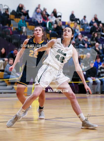 Thumbnail 1 in West Genesee vs. Shenendehowa (Amsterdam Holiday College Showcase) photogallery.