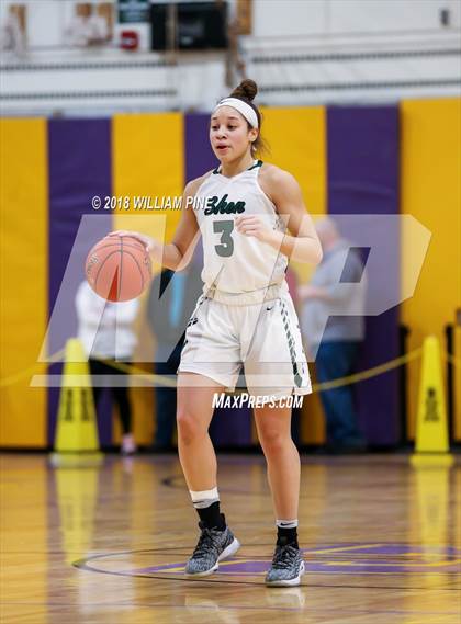 Thumbnail 3 in West Genesee vs. Shenendehowa (Amsterdam Holiday College Showcase) photogallery.
