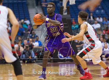 Thumbnail 2 in Brownfield vs. Aransas Pass (UIL 3A Semifinal) photogallery.