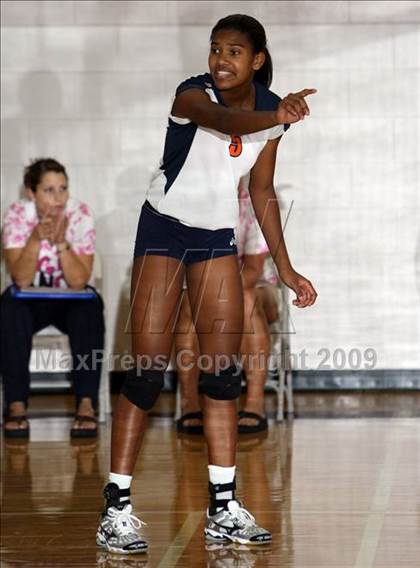 Thumbnail 2 in Allen vs Seven Lakes (Pearland Volleyball Classic) photogallery.