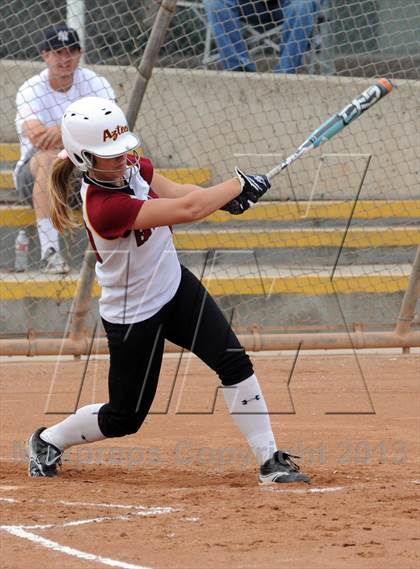 Thumbnail 2 in Trabuco Hills vs. Esperanza photogallery.