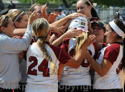 Thumbnail 1 in Trabuco Hills vs. Esperanza photogallery.