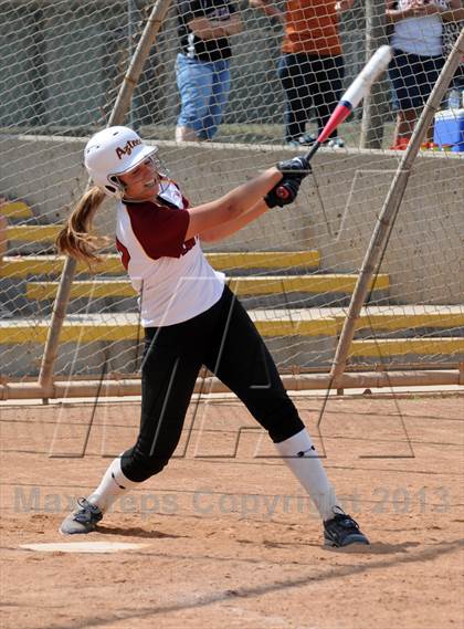 Thumbnail 2 in Trabuco Hills vs. Esperanza photogallery.