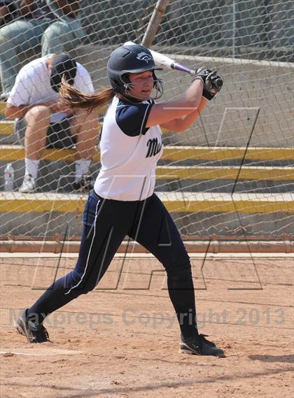 Thumbnail 3 in Trabuco Hills vs. Esperanza photogallery.