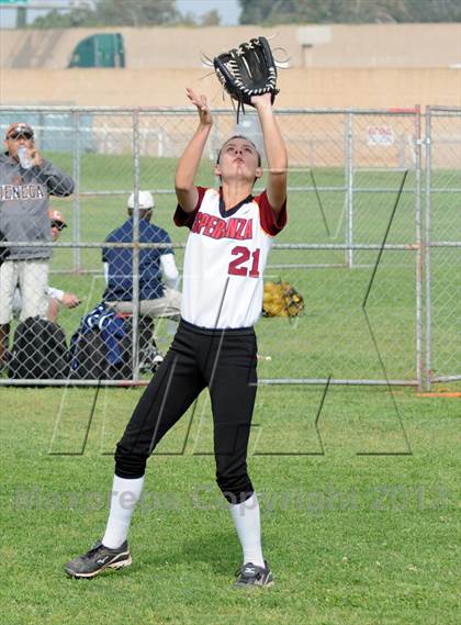 Thumbnail 1 in Trabuco Hills vs. Esperanza photogallery.