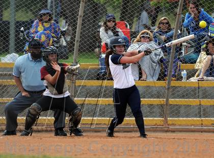 Thumbnail 2 in Trabuco Hills vs. Esperanza photogallery.