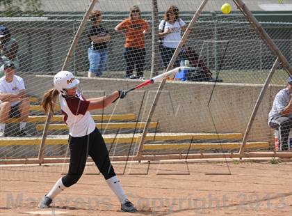 Thumbnail 3 in Trabuco Hills vs. Esperanza photogallery.
