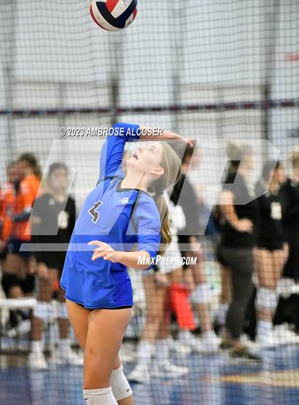 Thumbnail 2 in Episcopal JV-B vs Castle Hills (CHSM Invitational Tournament) photogallery.