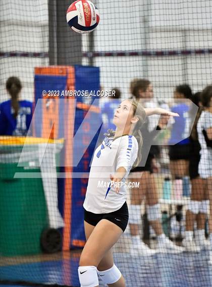 Thumbnail 2 in Episcopal JV-B vs Castle Hills (CHSM Invitational Tournament) photogallery.