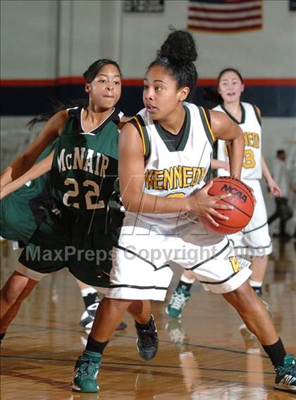 Thumbnail 2 in McNair vs. Kennedy (CIF SJS D1 Playoffs) photogallery.