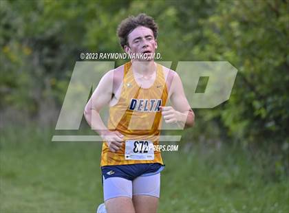 Thumbnail 2 in Delaware County Meet photogallery.