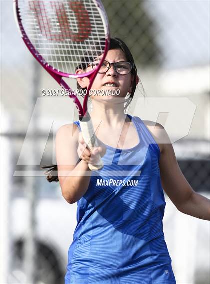 Thumbnail 1 in Kimball @ Manteca photogallery.