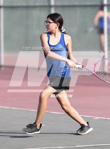 Thumbnail 2 in Kimball @ Manteca photogallery.